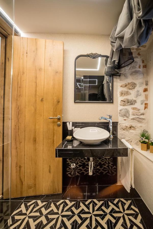 Apartments Hun コトル エクステリア 写真
