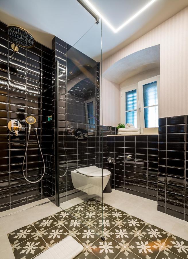 Apartments Hun コトル エクステリア 写真